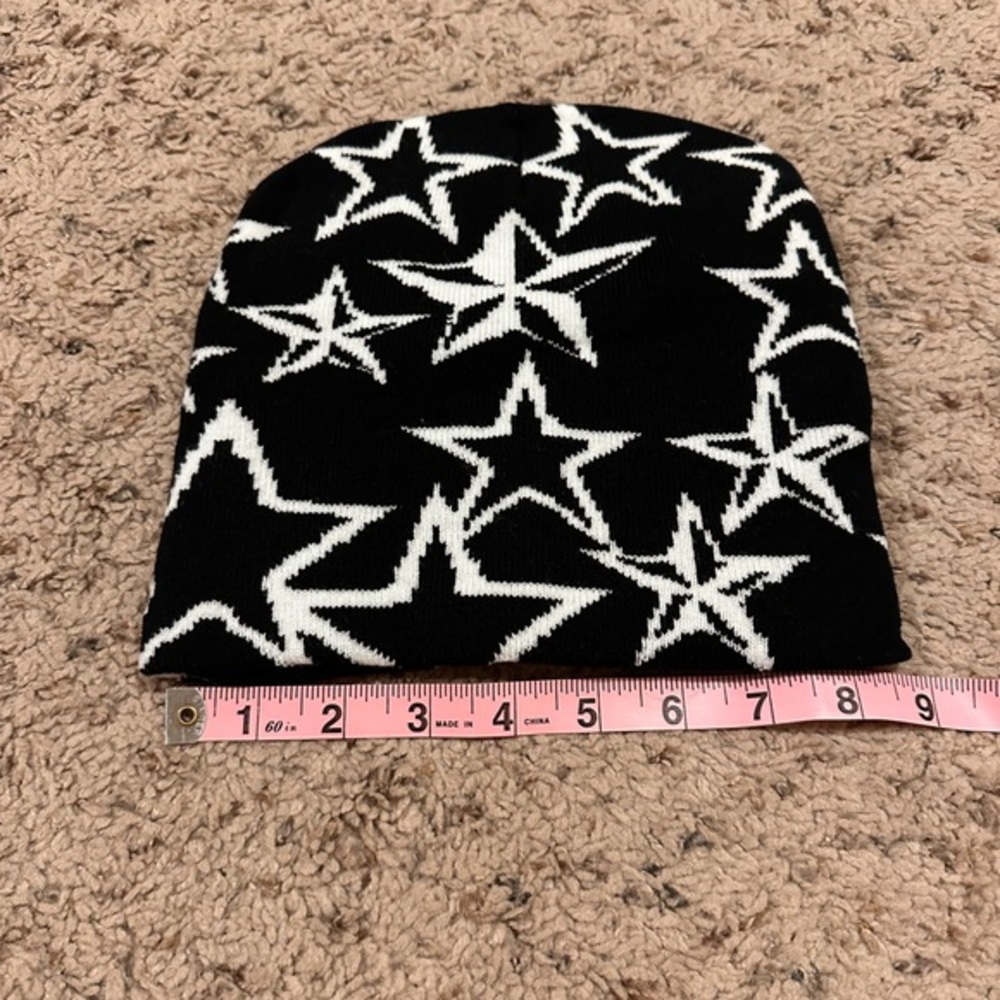 Black and White Star Pattern Beanie